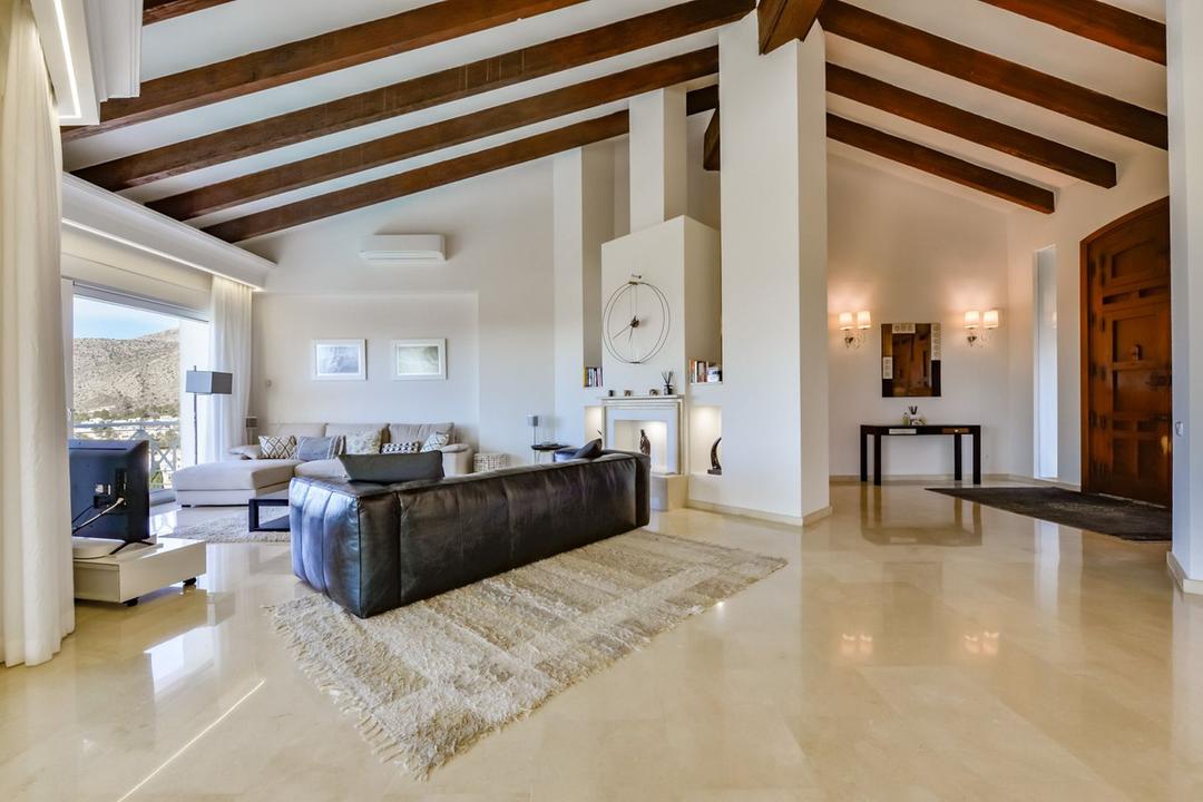 property gallery image 14