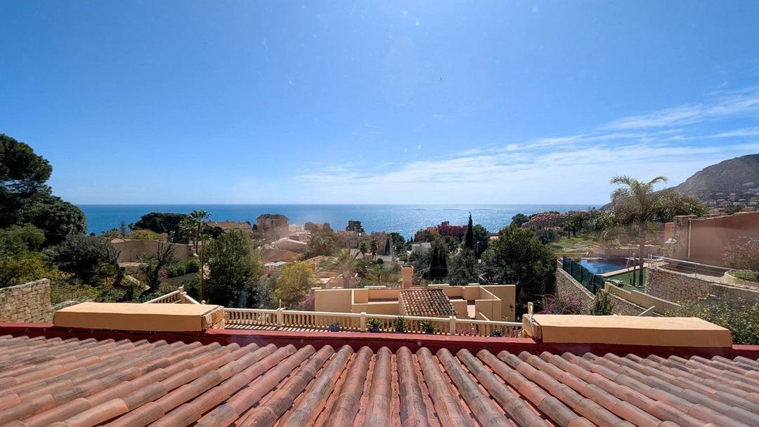 property gallery image 2
