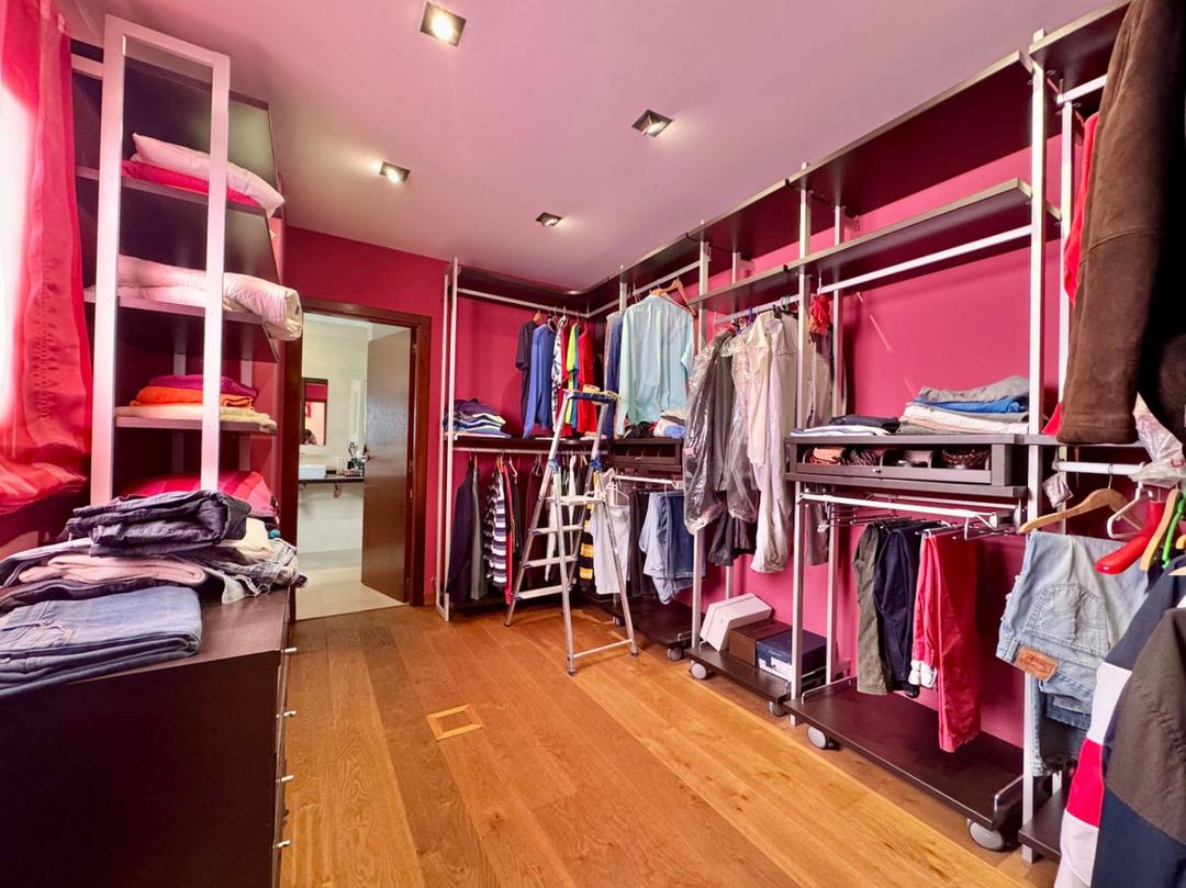property gallery image 10