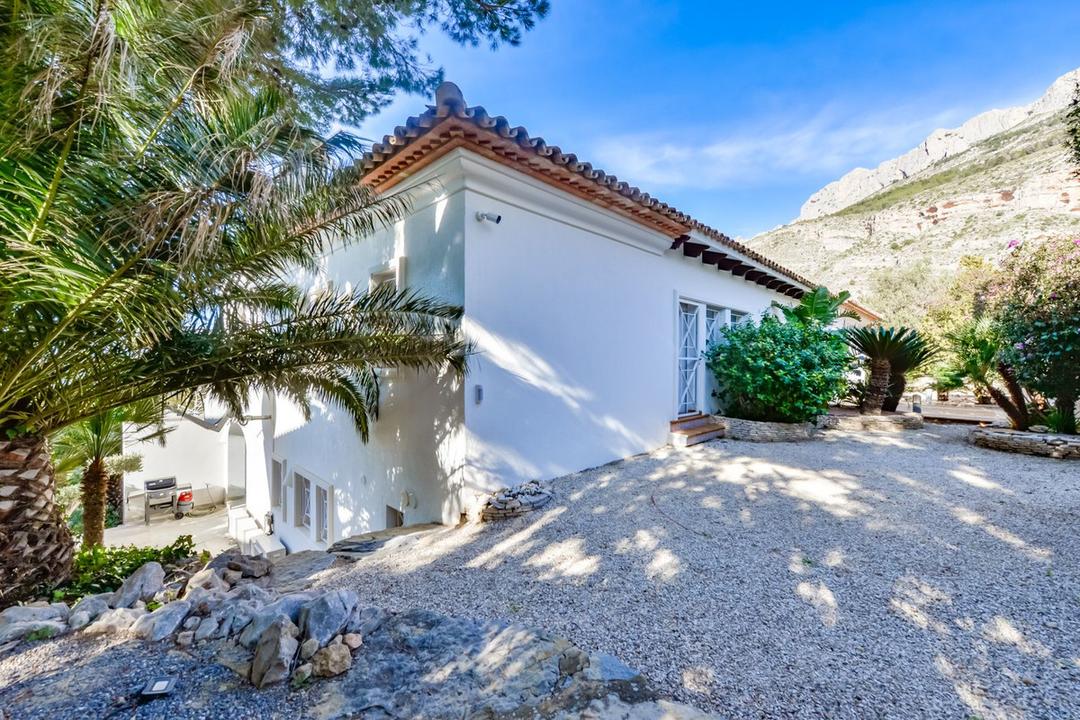 property gallery image 5