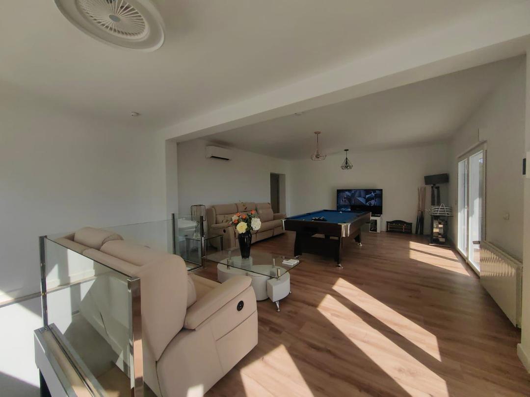 property gallery image 15