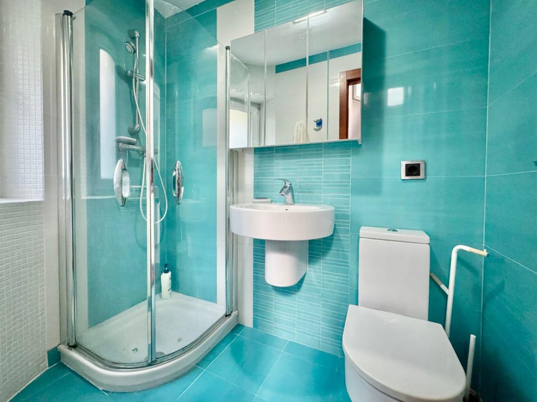 property gallery image 11