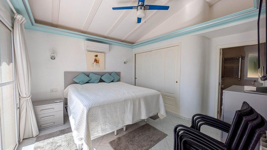 property gallery image 12