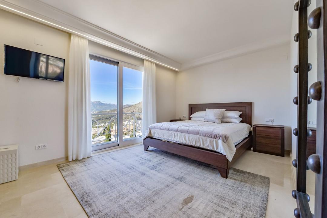 property gallery image 47