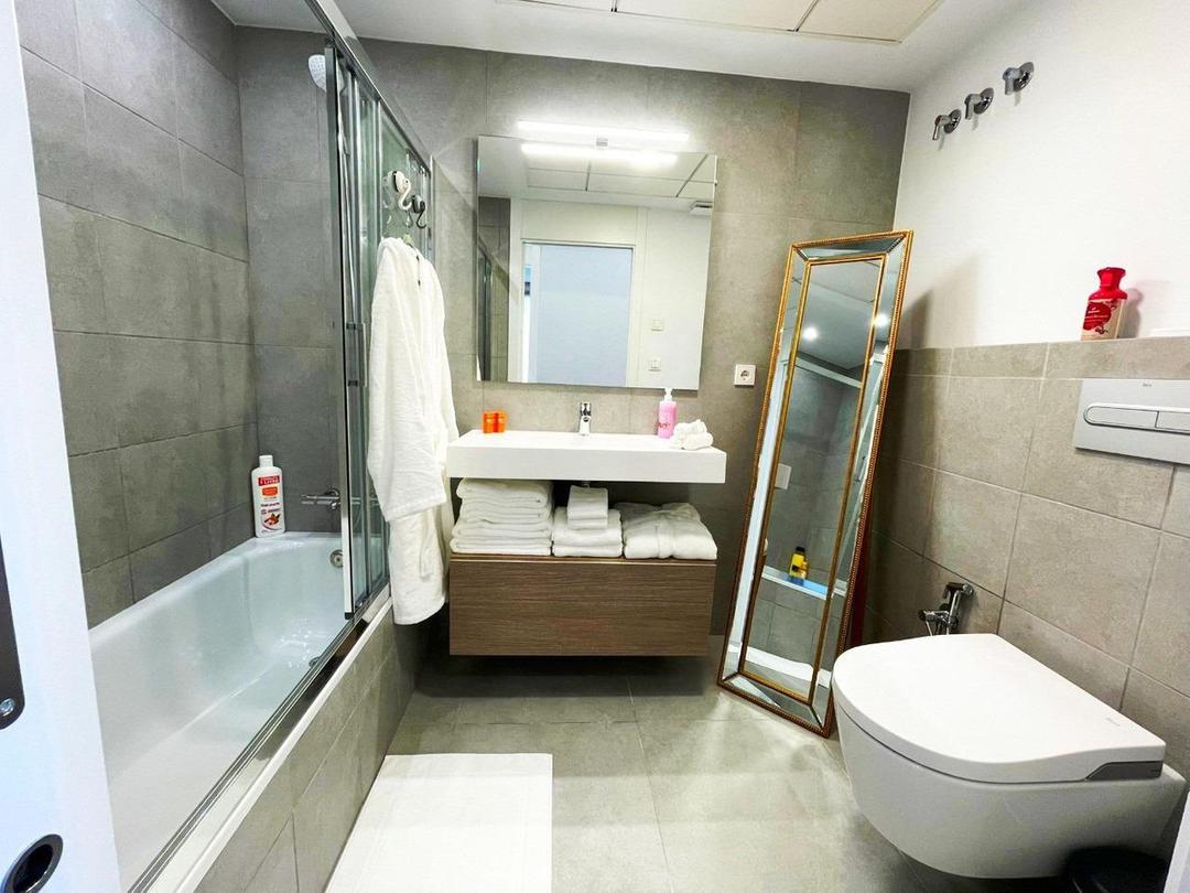 property gallery image 11