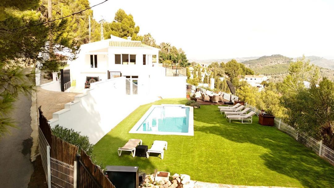 property gallery image 2