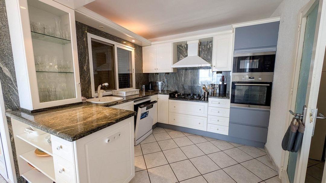 property gallery image 26