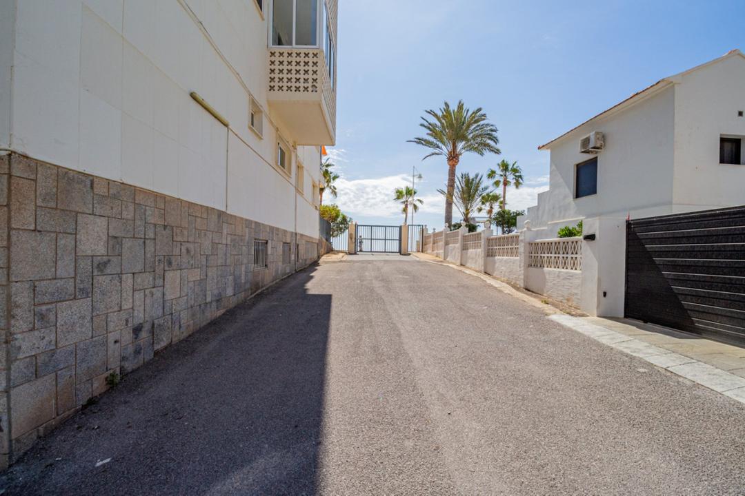 property gallery image 18