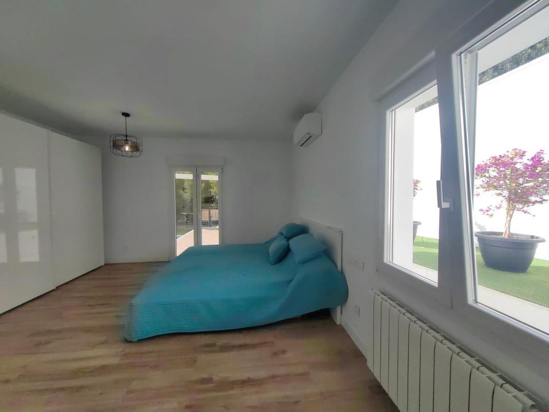 property gallery image 16