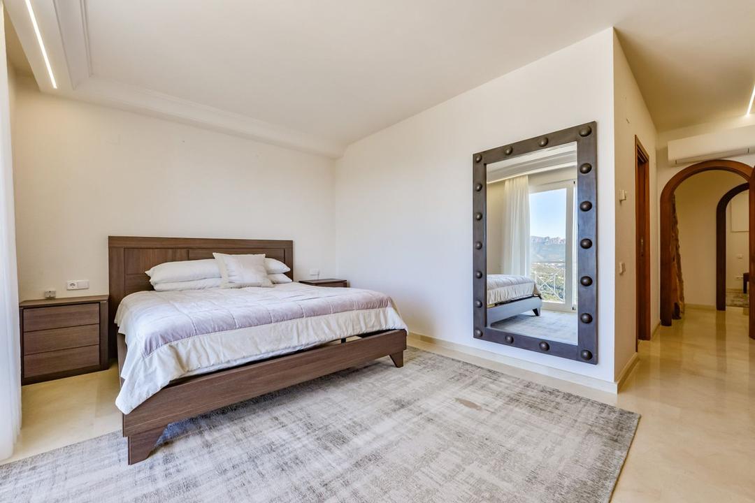 property gallery image 48