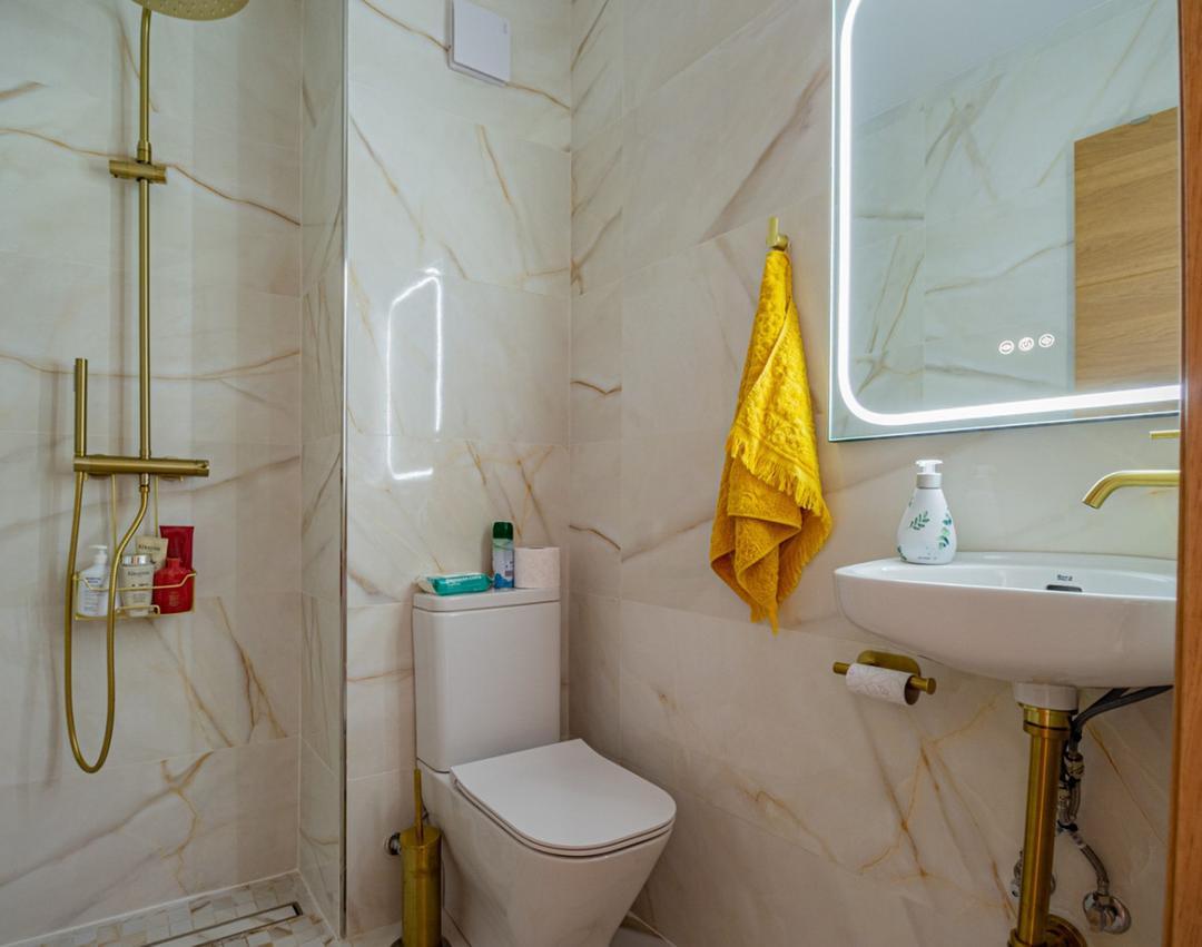property gallery image 11