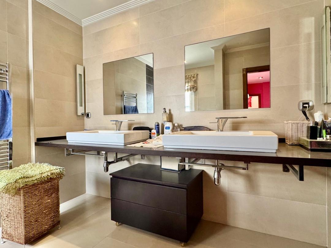 property gallery image 17