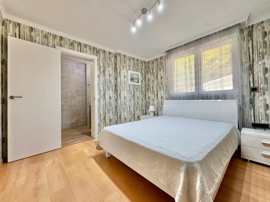 property gallery image 17