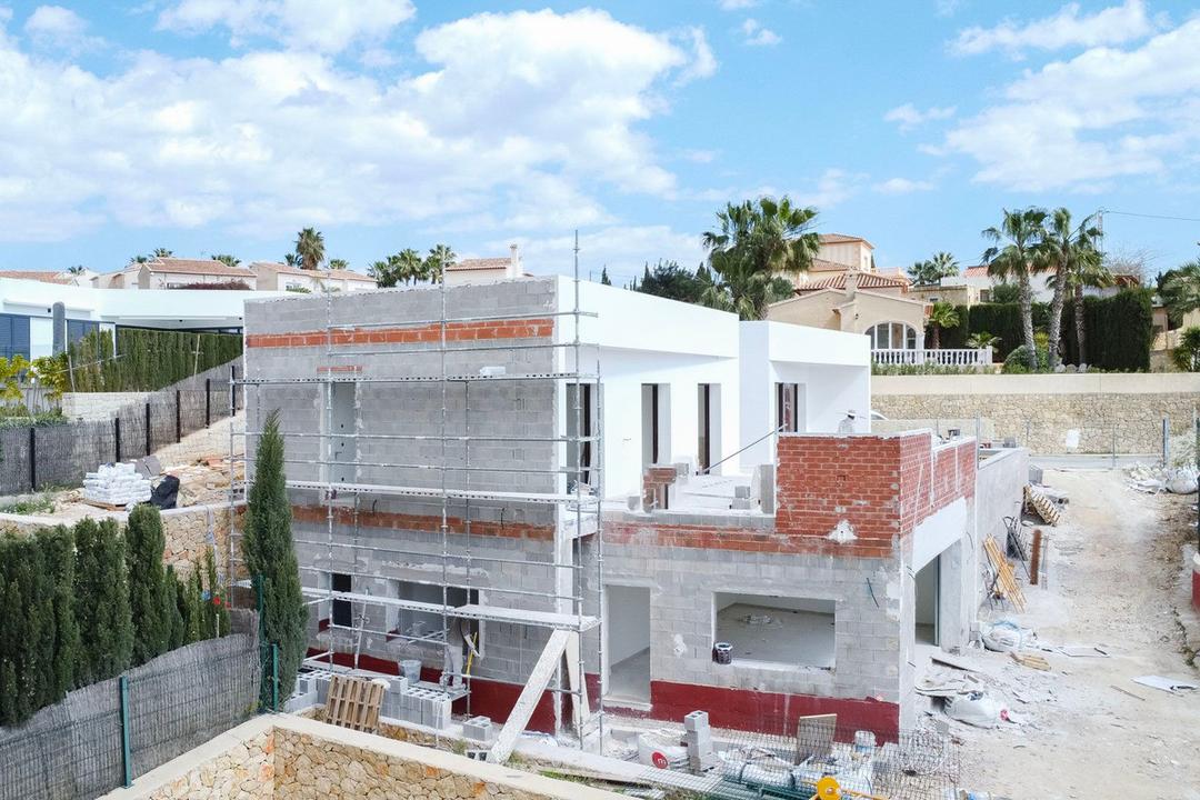 property gallery image 1