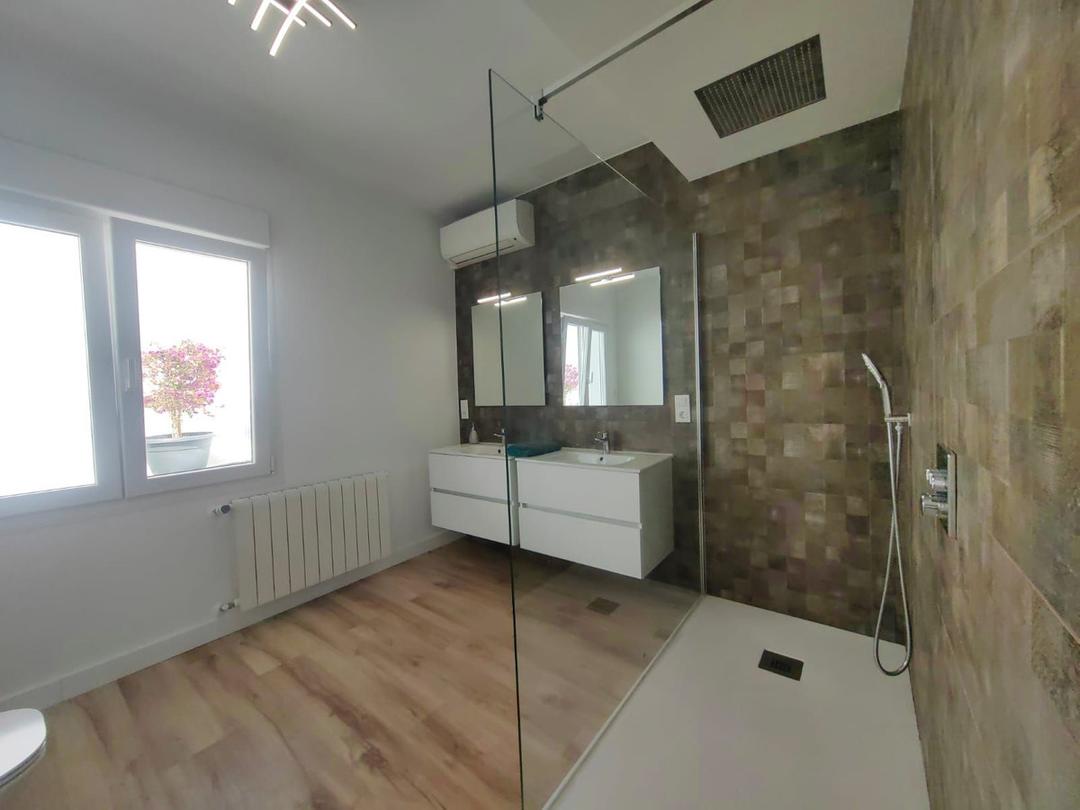 property gallery image 25