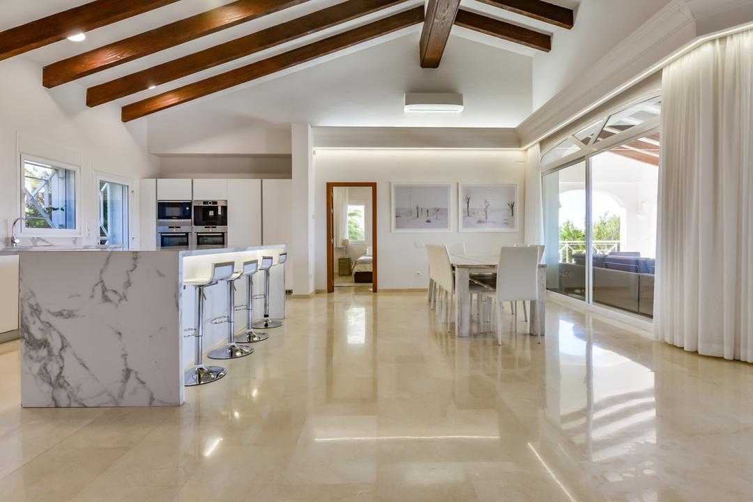 property gallery image 12