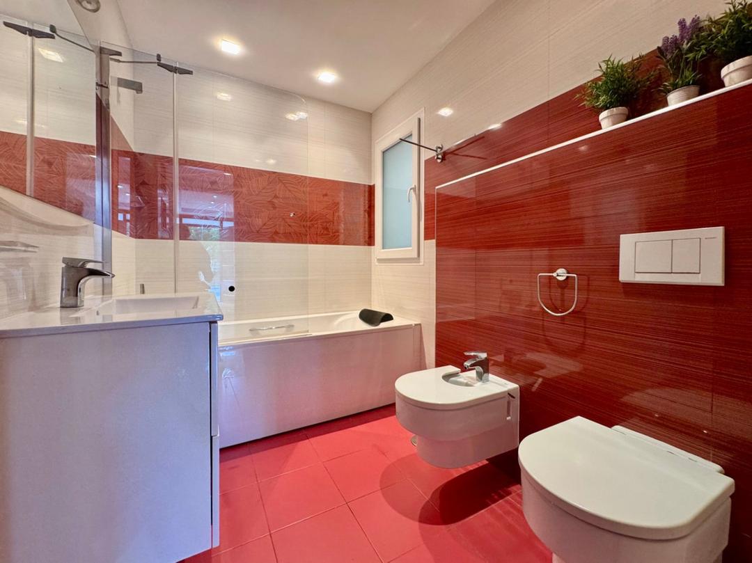 property gallery image 21