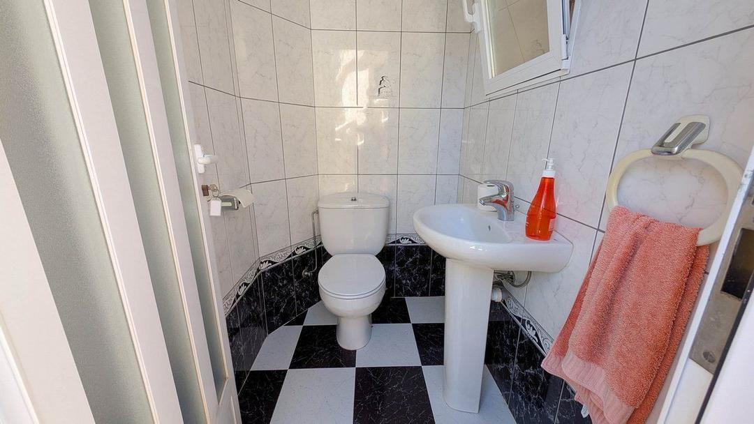 property gallery image 39