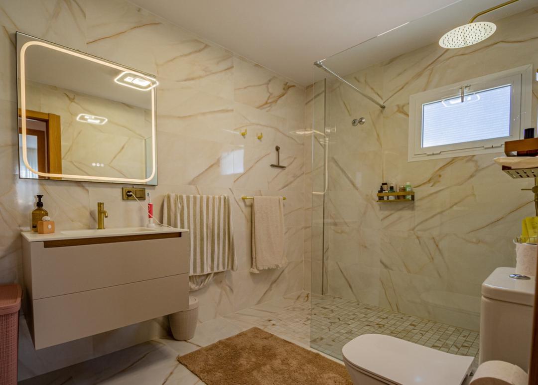 property gallery image 13