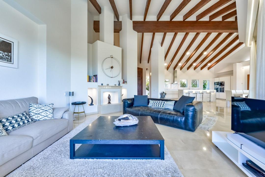 property gallery image 16