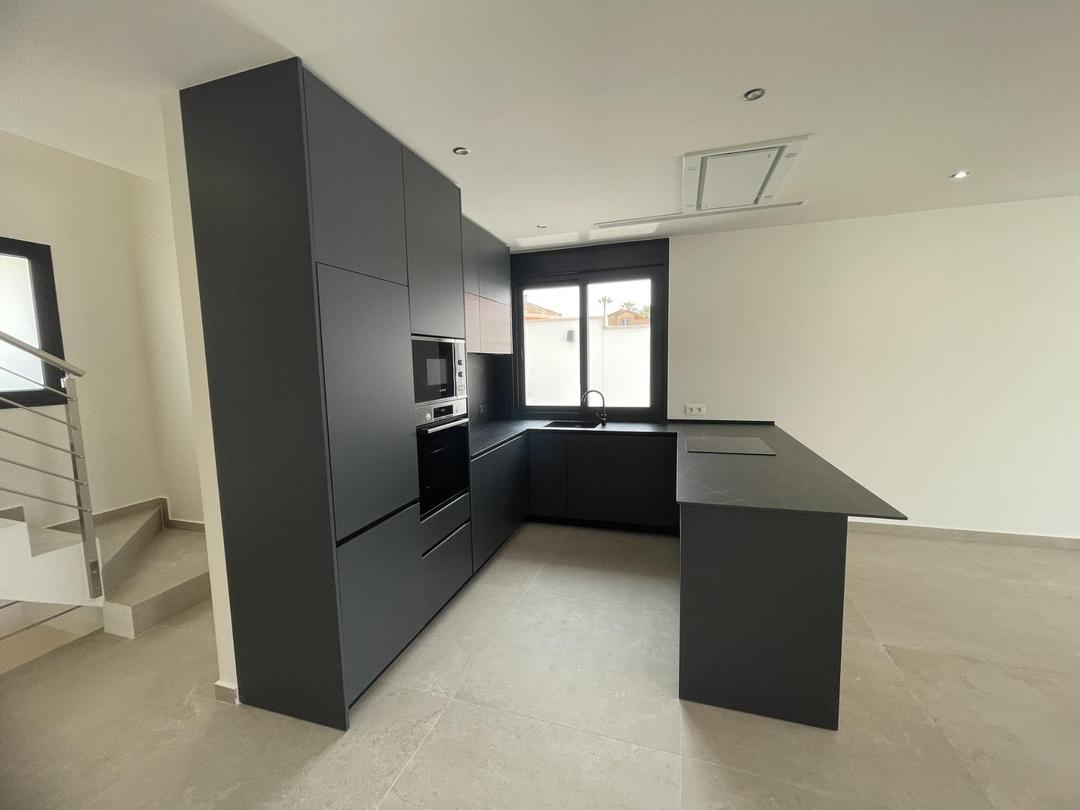 property gallery image 8