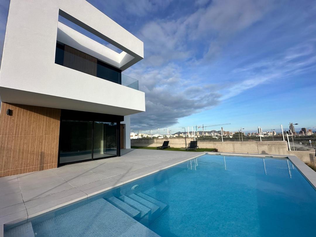 property gallery image 2