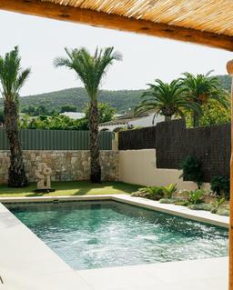 property gallery image 2