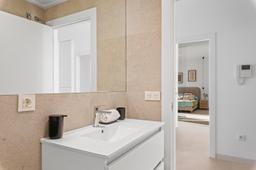 property gallery image 26