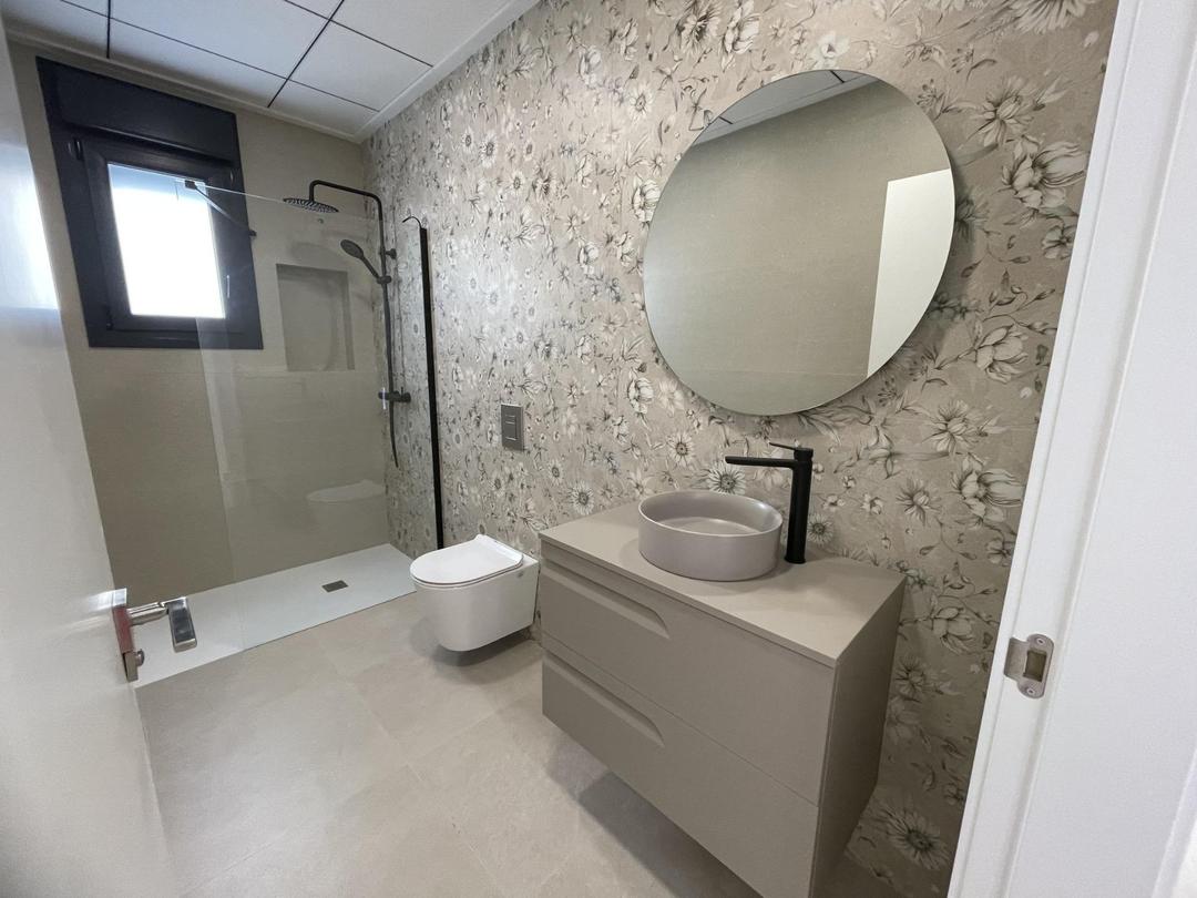 property gallery image 15