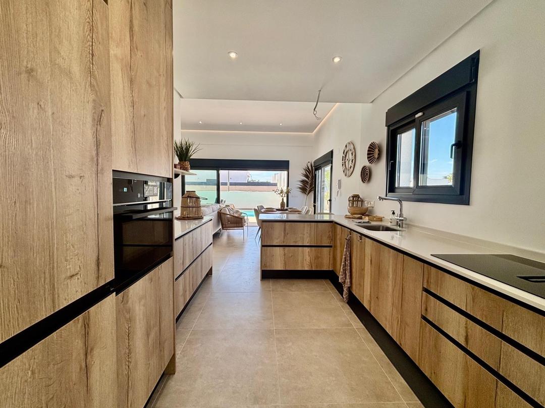 property gallery image 4