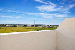 property gallery image 1