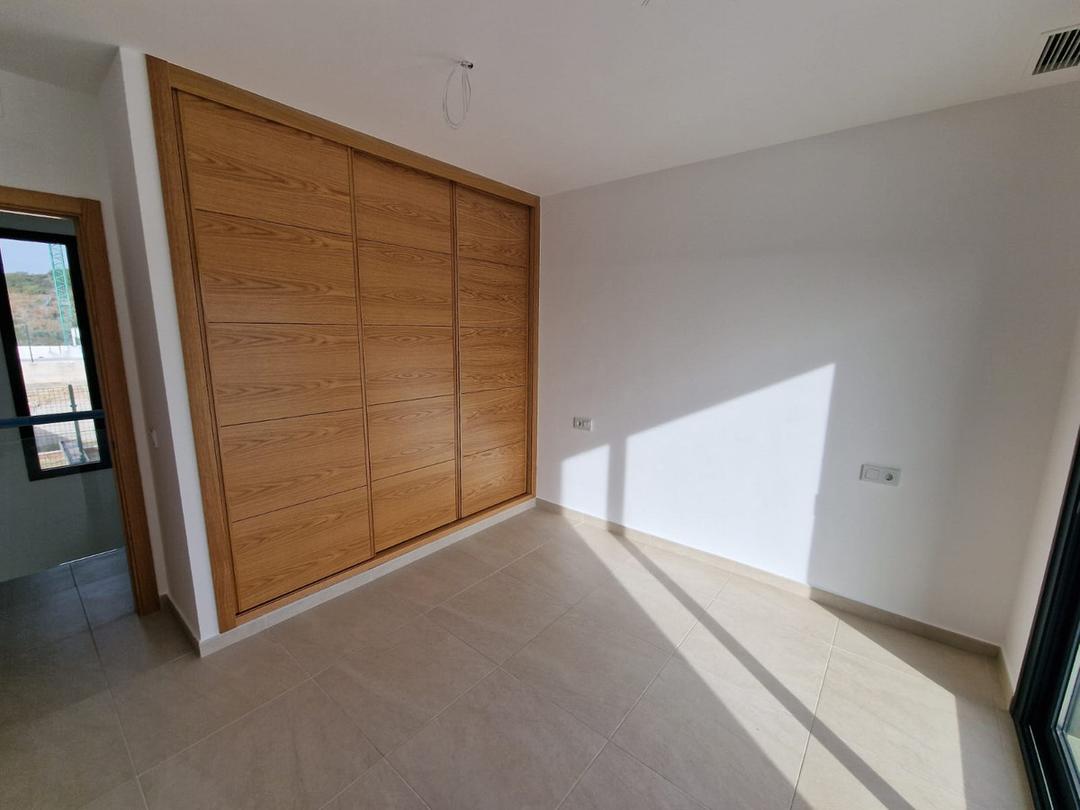 property gallery image 11