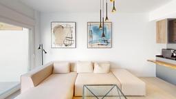 property gallery image 1