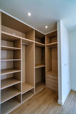 property gallery image 5