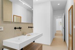 property gallery image 12