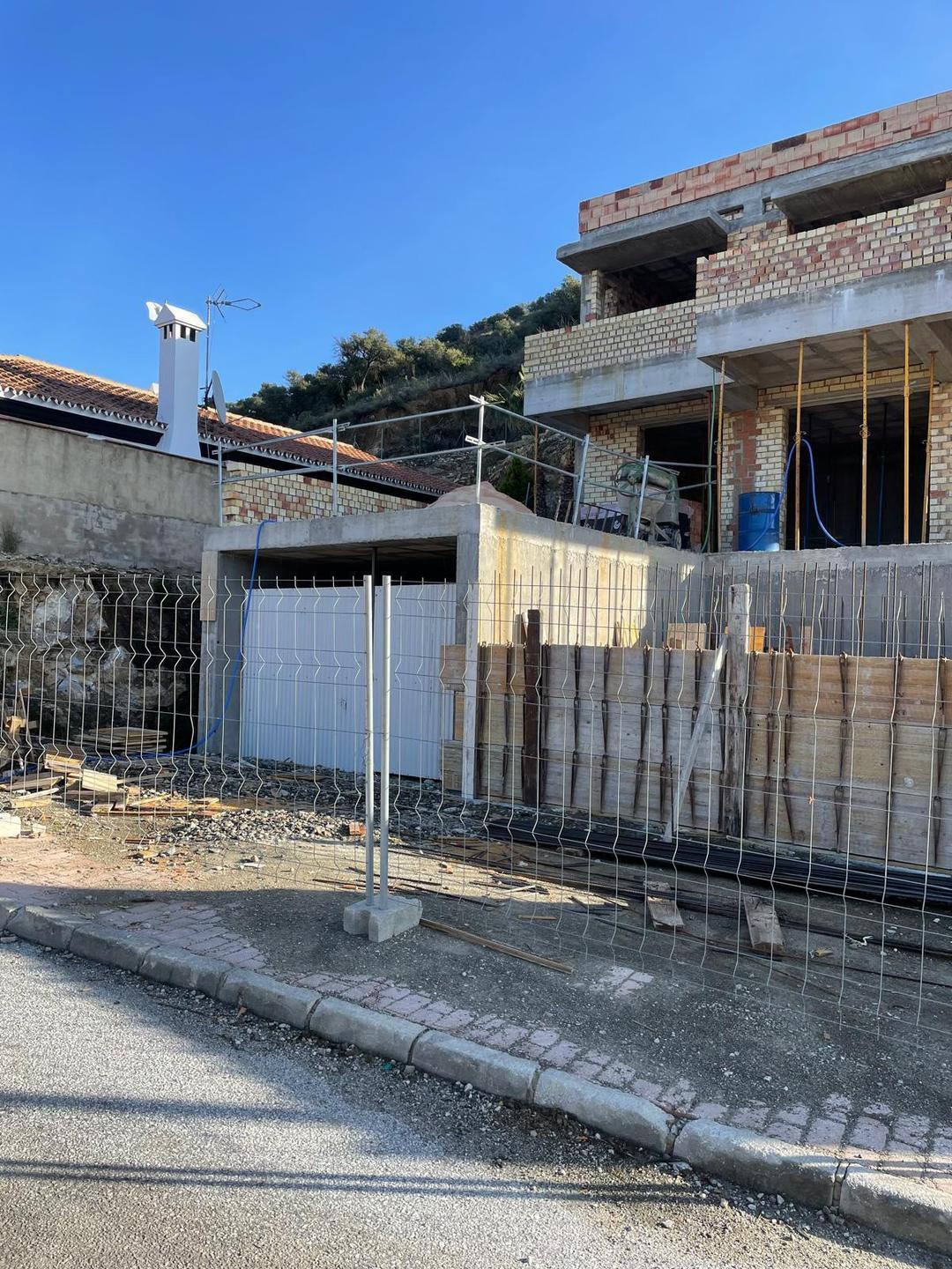 property gallery image 1