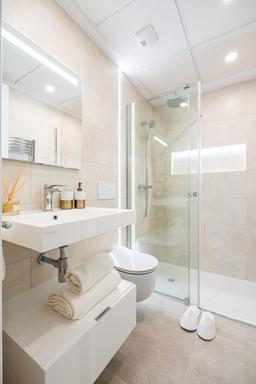 property gallery image 8