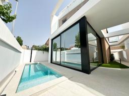 property gallery image 2