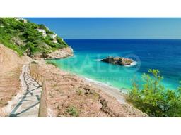 property gallery image 12