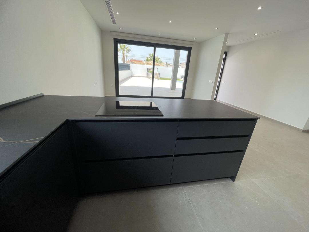 property gallery image 14