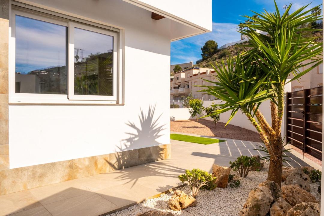 property gallery image 3
