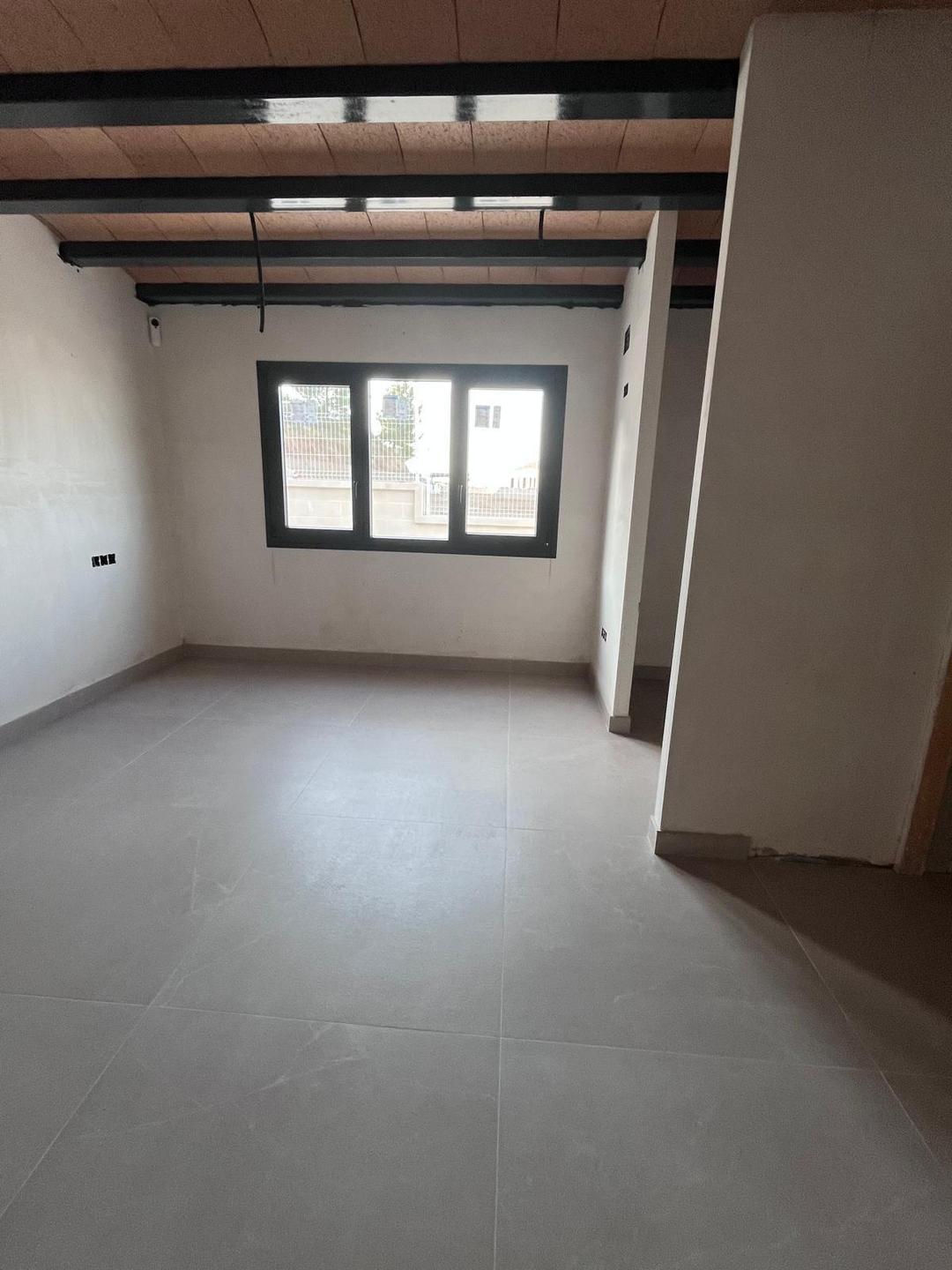 property gallery image 16