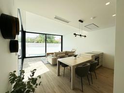 property gallery image 6