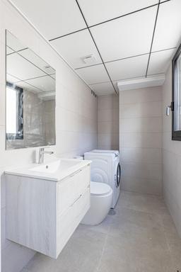 property gallery image 21