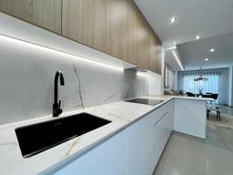 property gallery image 19