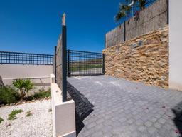 property gallery image 8