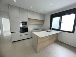 property gallery image 5
