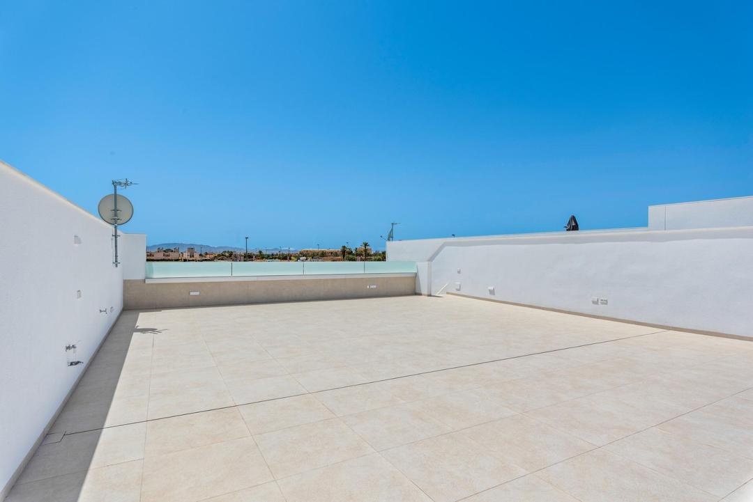 property gallery image 6