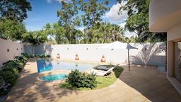 property gallery image 1