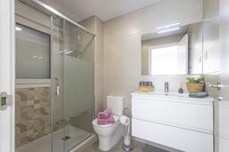 property gallery image 18